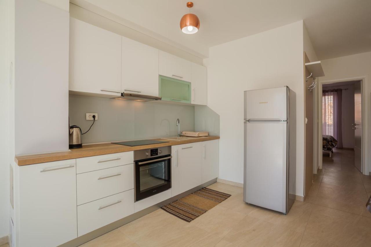 Apartman Madonnina Cres Exterior photo